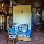 Casa De Riba